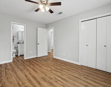 802 Ranch Rd - Photo Thumbnail 9