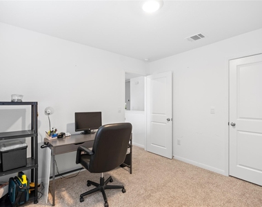 143 Santa Rosa Ln - Photo Thumbnail 21