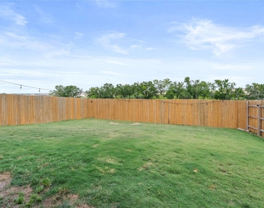 143 Santa Rosa Ln - Photo Thumbnail 26