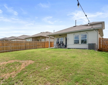 143 Santa Rosa Ln - Photo Thumbnail 27