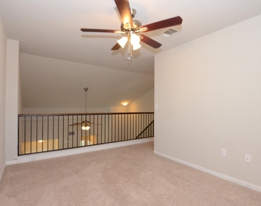 360 Purple Martin Ave - Photo Thumbnail 19