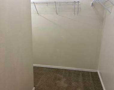 11805 Stoney Meadow Dr - Photo Thumbnail 23
