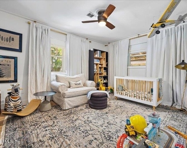 1565 Park Terrace E - Photo Thumbnail 11