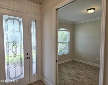 835 Silver Pine Drive - Photo Thumbnail 26