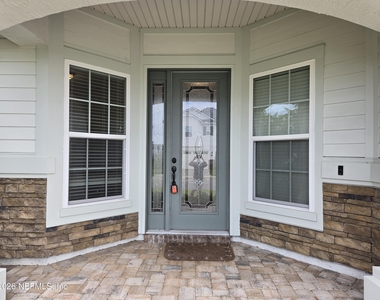 835 Silver Pine Drive - Photo Thumbnail 3