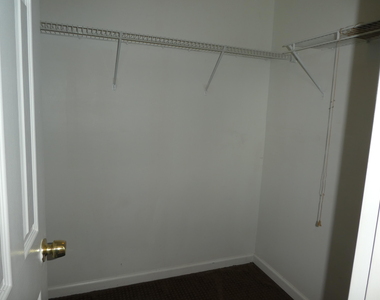 1017 Crestwood Street - Photo Thumbnail 22