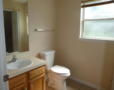 1017 Crestwood Street - Photo Thumbnail 12