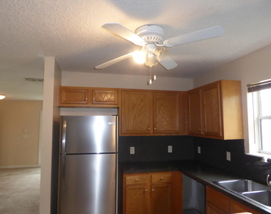 1017 Crestwood Street - Photo Thumbnail 8