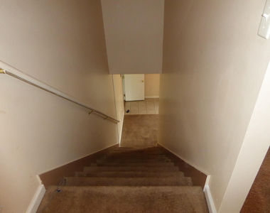 1017 Crestwood Street - Photo Thumbnail 17