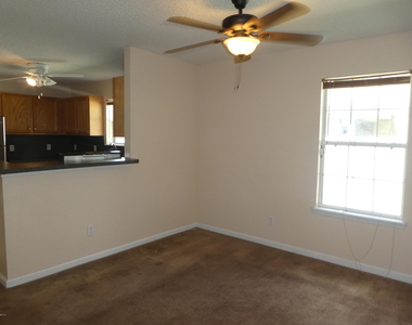 1017 Crestwood Street - Photo Thumbnail 10