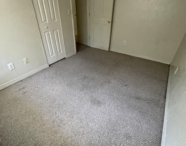 4420 Carter Road - Photo Thumbnail 12