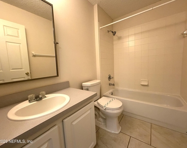 1508 Irishwood Court - Photo Thumbnail 17