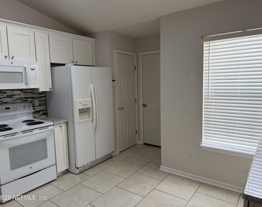 1508 Irishwood Court - Photo Thumbnail 4