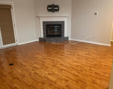 1508 Irishwood Court - Photo Thumbnail 2