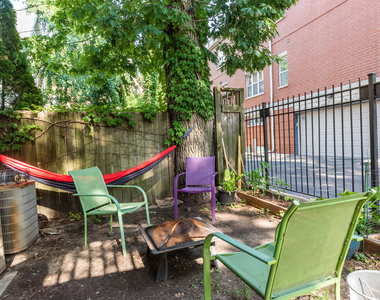 1535 W Leland Avenue - Photo Thumbnail 15