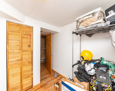 1535 W Leland Avenue - Photo Thumbnail 13