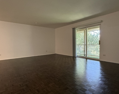 930 Beau Drive - Photo Thumbnail 12