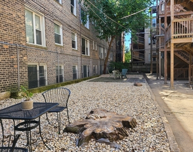 709 W Cornelia Avenue - Photo Thumbnail 17