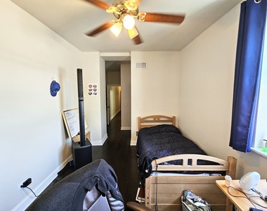 939 W Armitage Avenue - Photo Thumbnail 19