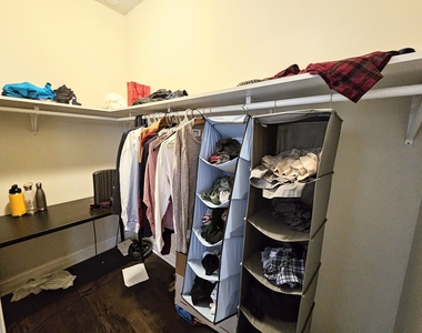 939 W Armitage Avenue - Photo Thumbnail 18