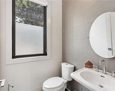 115 City View Court Ne - Photo Thumbnail 13