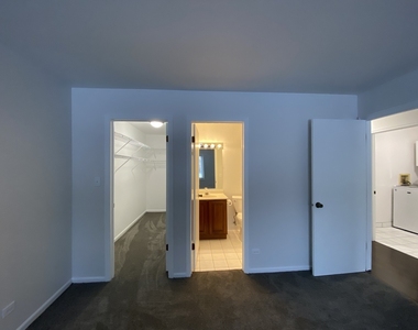 905 Knottingham Drive - Photo Thumbnail 10