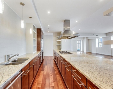 310 S Michigan Avenue - Photo Thumbnail 9
