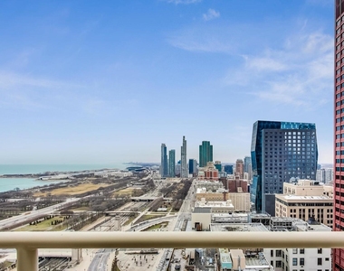 310 S Michigan Avenue - Photo Thumbnail 43