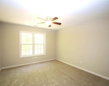 410 Ruby Forest Parkway - Photo Thumbnail 21