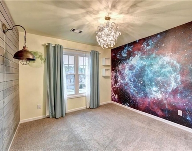 410 Ruby Forest Parkway - Photo Thumbnail 17
