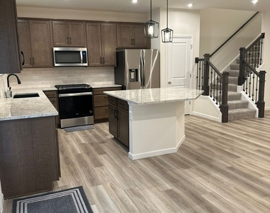 12760 S Nicholas Drive - Photo Thumbnail 5
