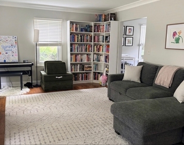 552 Dawes Avenue - Photo Thumbnail 5