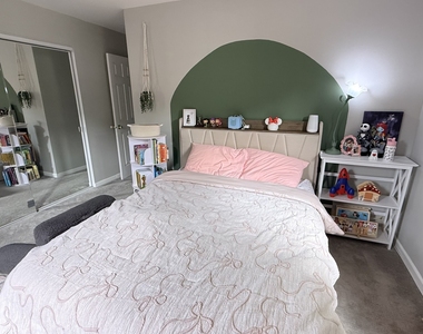 552 Dawes Avenue - Photo Thumbnail 4