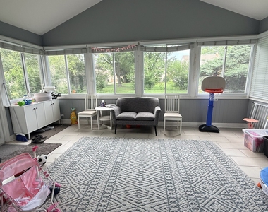552 Dawes Avenue - Photo Thumbnail 1