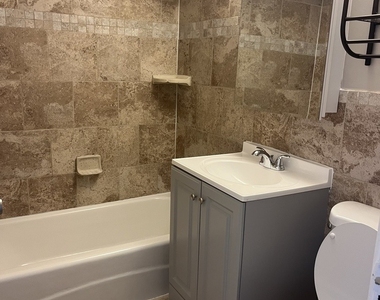 10931 S Lloyd Drive - Photo Thumbnail 7