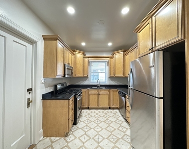 2611 Walnut Street - Photo Thumbnail 1