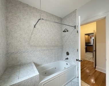 2611 Walnut Street - Photo Thumbnail 17