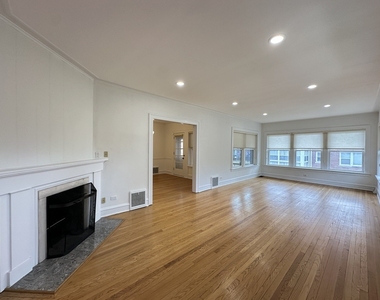 2611 Walnut Street - Photo Thumbnail 8