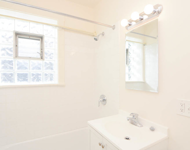 4309 N Francisco Avenue - Photo Thumbnail 17