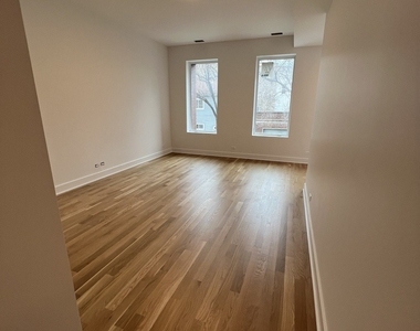 524 N May Street - Photo Thumbnail 3