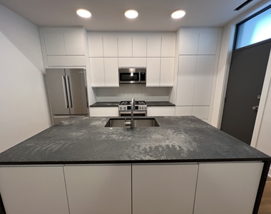 524 N May Street - Photo Thumbnail 1