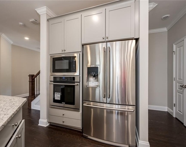 1856 Terrewood Drive - Photo Thumbnail 8