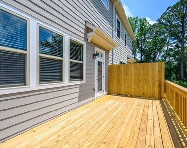 1856 Terrewood Drive - Photo Thumbnail 32