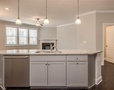 1856 Terrewood Drive - Photo Thumbnail 10