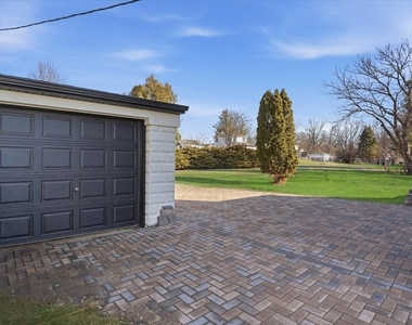 297 E Lakeview Avenue - Photo Thumbnail 54