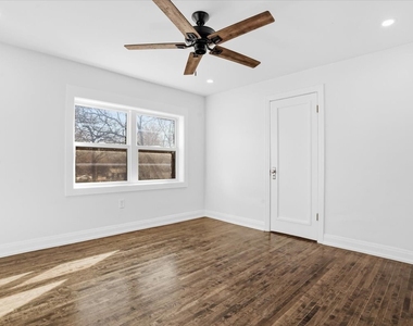 297 E Lakeview Avenue - Photo Thumbnail 29