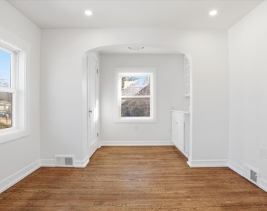 297 E Lakeview Avenue - Photo Thumbnail 43