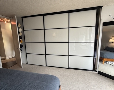 30 E Huron Street - Photo Thumbnail 13