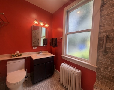 1004 Ashland Avenue - Photo Thumbnail 12