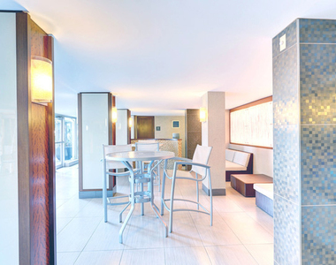 400 E Randolph Street - Photo Thumbnail 24